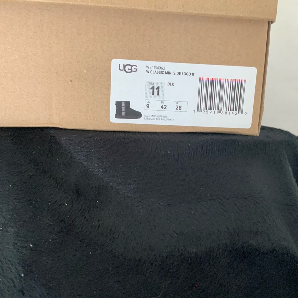 UGG Black Classic Short Boots - Picture 5 of 6
